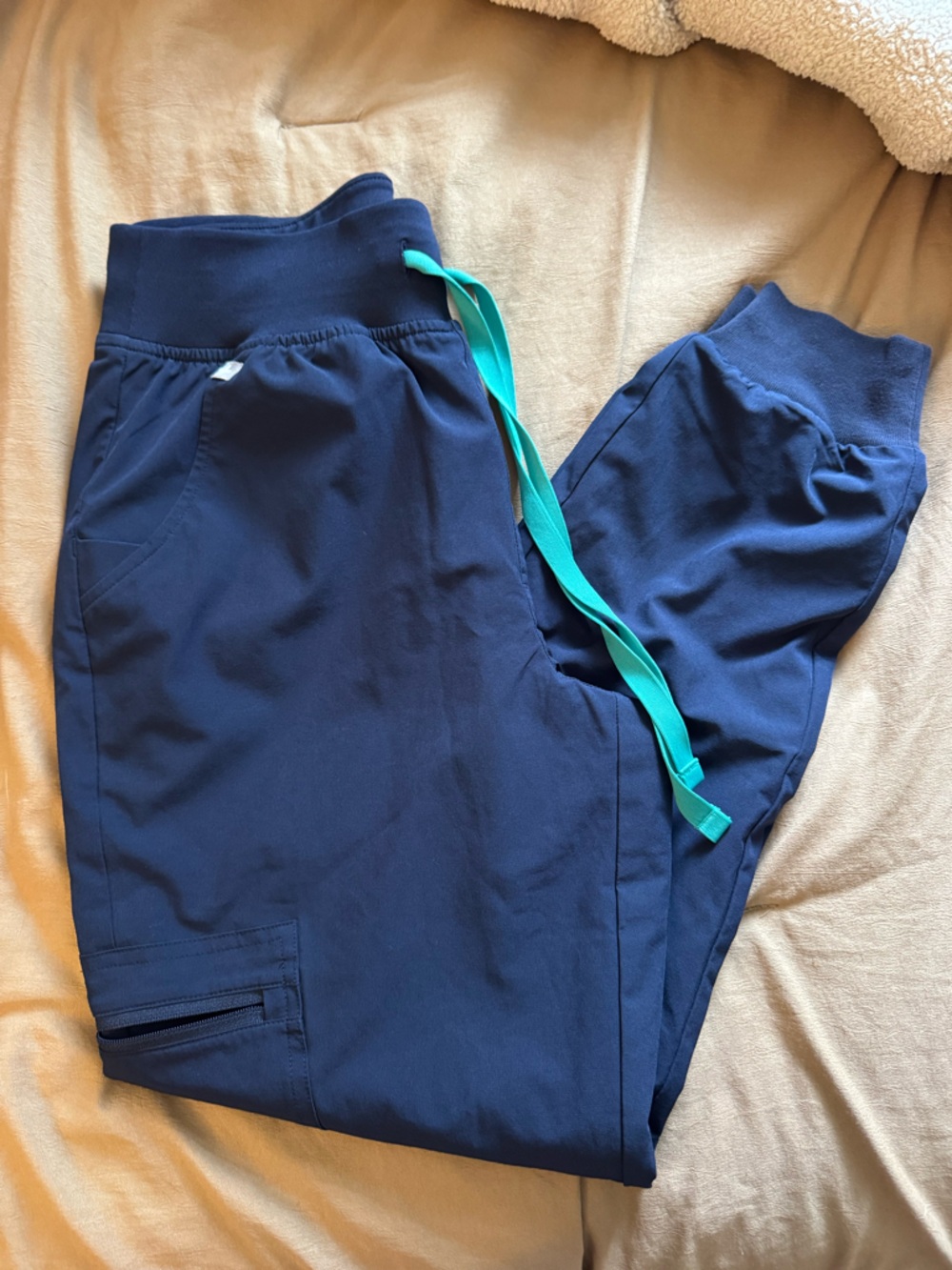 Women’s Figs Scrub Jogger